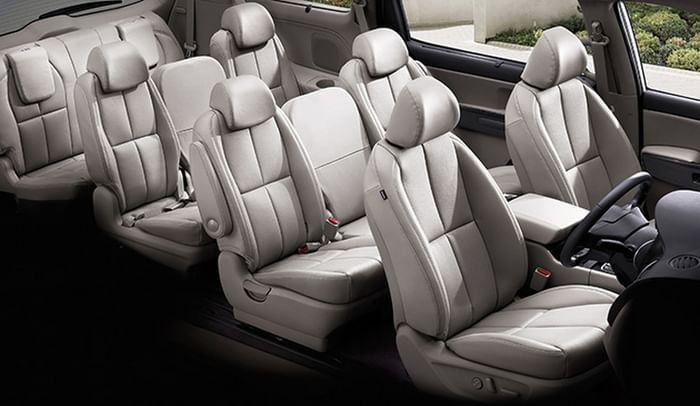 Kia Grand Carnival 11 seats Kia Grand Carnival 11 seats